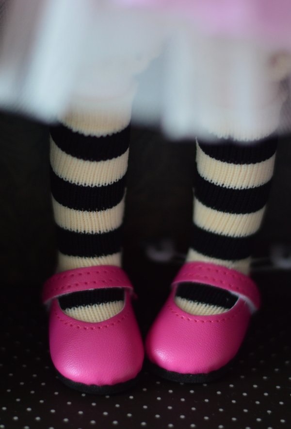 Кукла Горджусс Цветущая вишня 32 см  